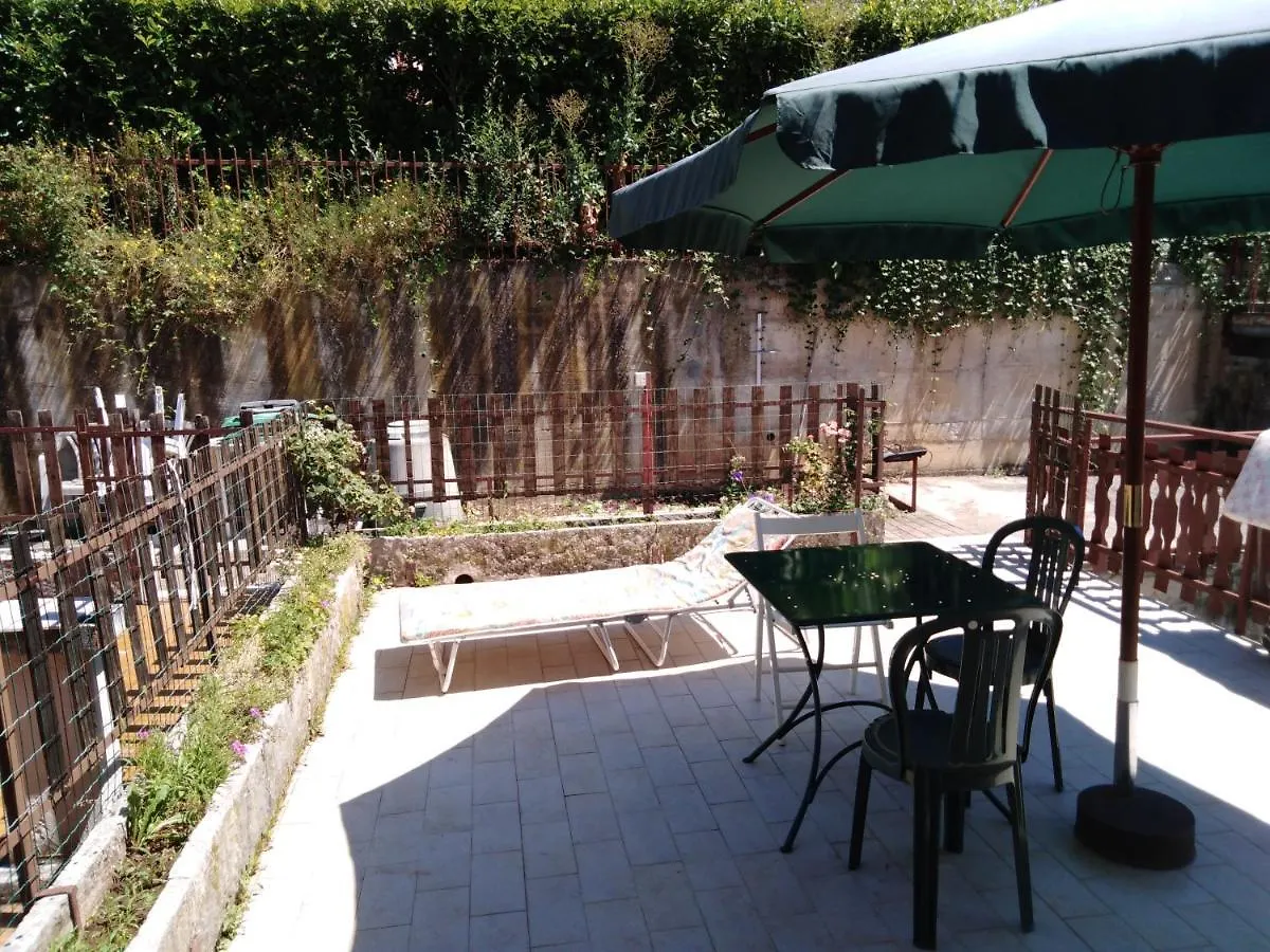 Roby Apartment Cerro Veronese 0*,