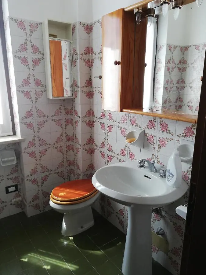 Roby Apartment Cerro Veronese Italy