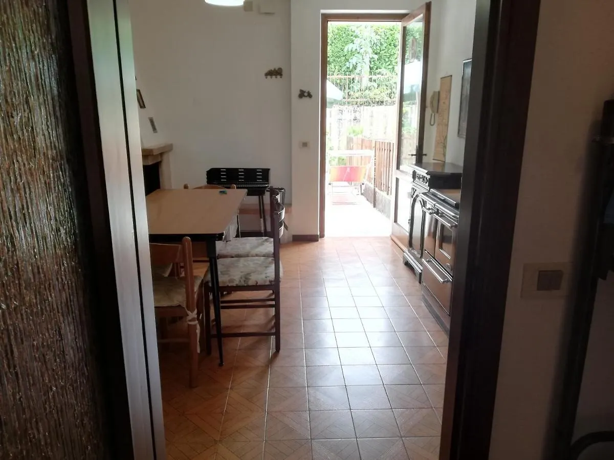 Roby Apartment Cerro Veronese 0*,